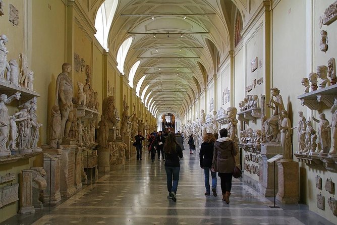 Sistine Chapel and Vatican Museums Skip the Line Guided Tour - Guide Quality and Communication