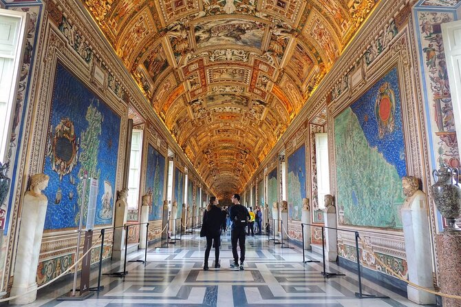 Sistine Chapel, Vatican Museums & St Peter's Small Group Tour - St. Peter’s Square and Its Iconic Monuments