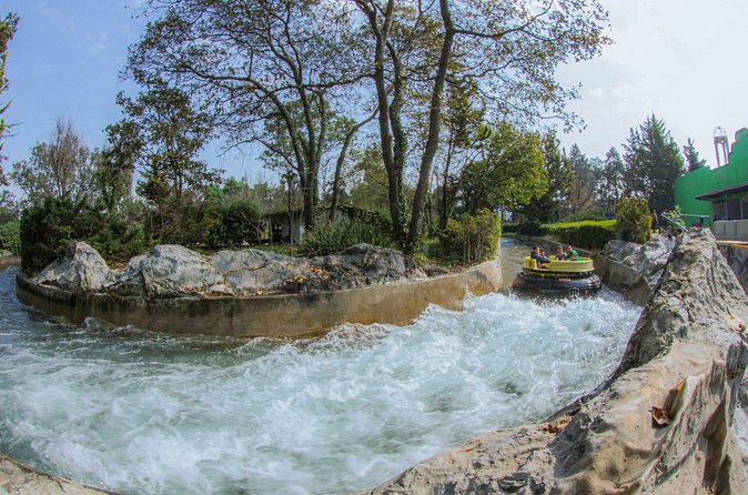 Six Flags Mexico Admission Ticket With Transport - Tour Duration and Pacing