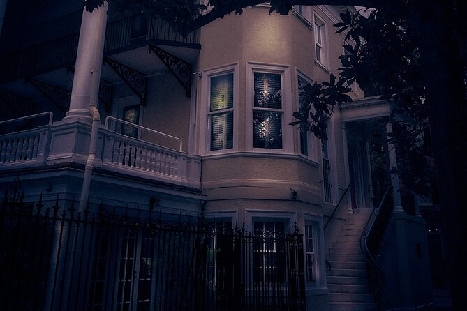 Sixth Sense Savannah Ghost Tour - Stops Highlighting Savannah’s Spooky Past