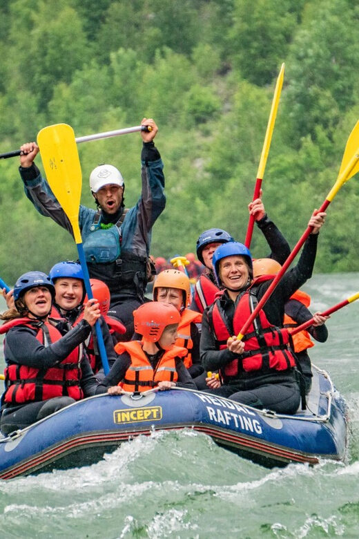 Sjoa: Rafting Adventure for Families - Conquering Rapids with Expert Guides