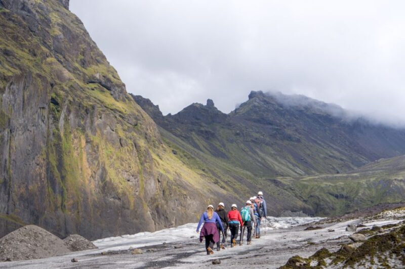 Skaftafell: Extra Small Group Glacier Adventure - Descending and Returning in Comfort