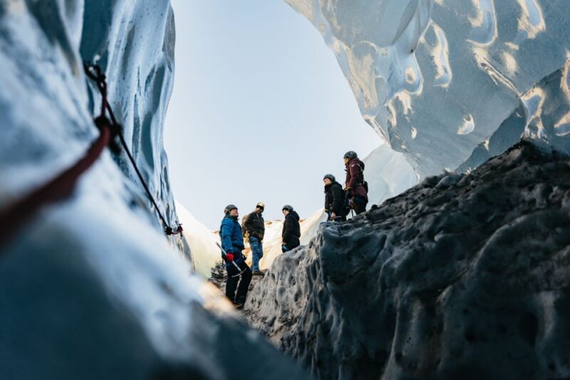 Skaftafell: Falljokull Glacier Easy Group Hike - Accessing the Glacier and Equipment Provided
