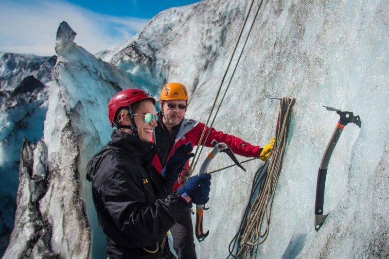 Skaftafell: Glacier Hike and Ice Climbing Guided Experience - Discover the Glacier Outlets of Vatnajökull in Skaftafell