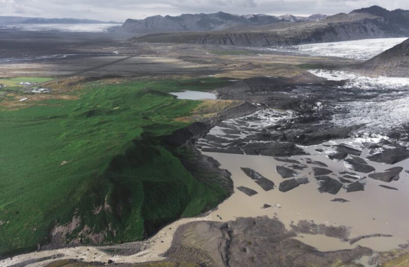 Skaftafell Nature Reserve: Highlights Scenic Airplane Tour - Stunning Views from the Air: Glaciers, Sands, and Peaks