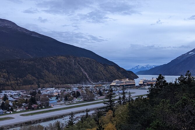 Skagway City & Summit Tour - Crossing the U.S./Canada Border