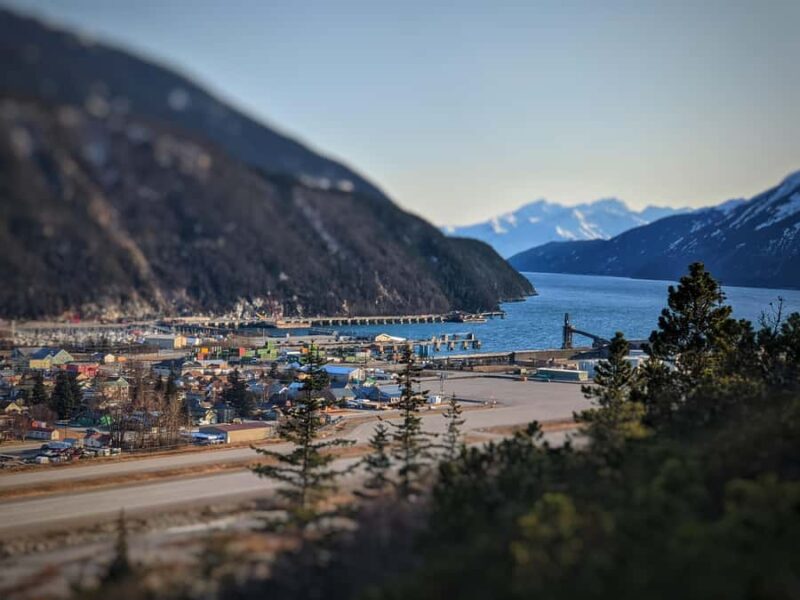 Skagway Outlaws Theatre Show and E-bike Adventure - Physical Requirements and Accessibility