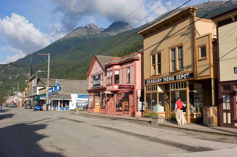 Skagway: Yukon, White Pass, & Husky Sled Camp Combo Tour - Practical Details: Logistics and What to Bring