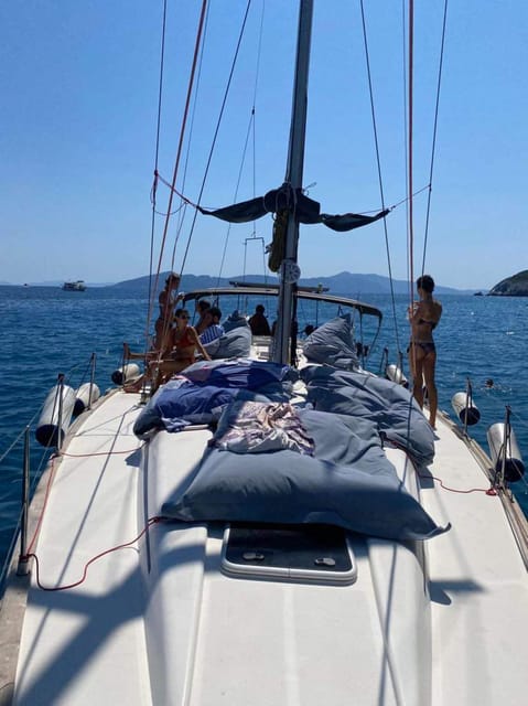 Skiathos: day sailing trip with swim stops and lunch - Relaxing on a 46-Foot Sailing Boat with Plenty of Space