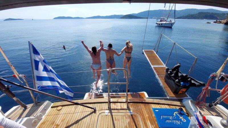 Skiathos: Full-Day Sailing Cruise with Lunch - Relaxation and Sunbathing in Style