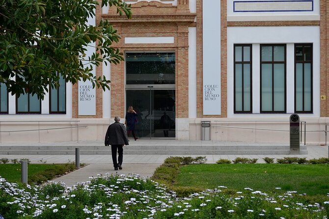 Skip-The-Line Access to Colección del Museo Ruso in Malaga - The Benefits of Skip-The-Line Priority Access