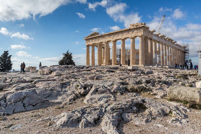 Skip The Line Acropolis Private Tour & Athens Walking Tour - Discovering Anafiotika: A Cycladic Village in Athens