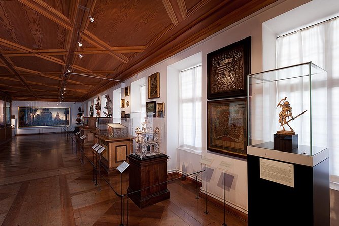 Skip the Line: Ambras Castle in Innsbruck Entrance Ticket - Considerations Based on Visitor Feedback