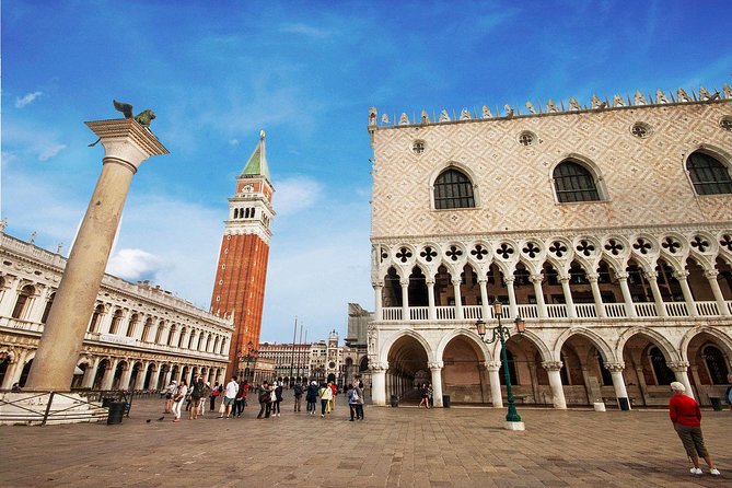 Skip the Line: Doge's Palace Guided Tour in Venice - Inside the Impressive Architecture of the Doge’s Palace