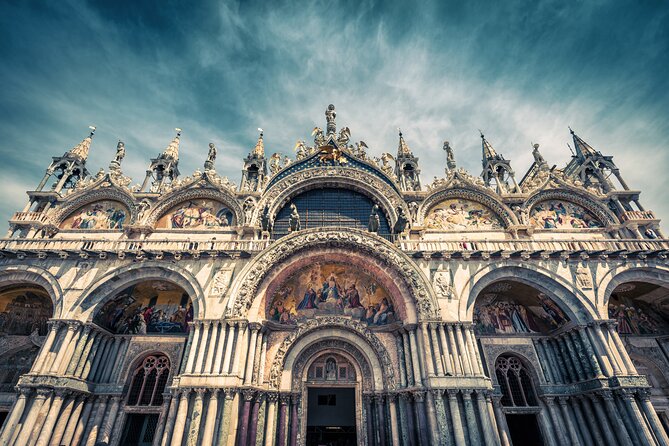 Skip-the-Line: Doge's Palace & St. Mark's Basilica Fully Guided Tour - St. Mark’s Basilica: Architectural Marvel and Mosaic Masterpiece