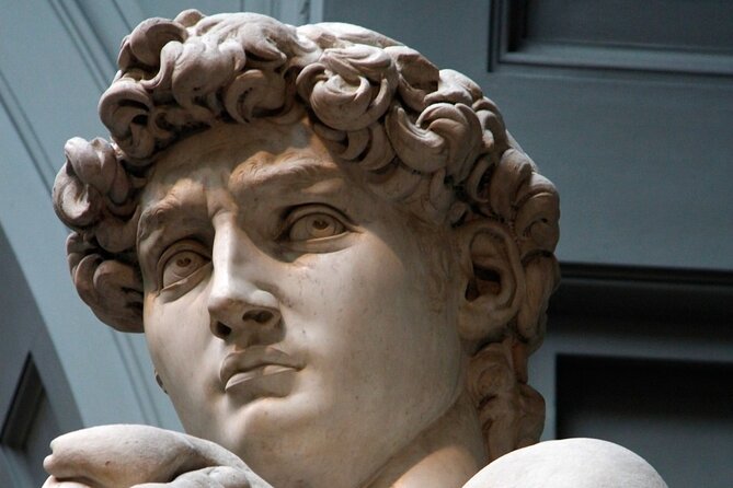 Skip the line, Don't skip the David - Meeting Point and Tour Logistics in Florence