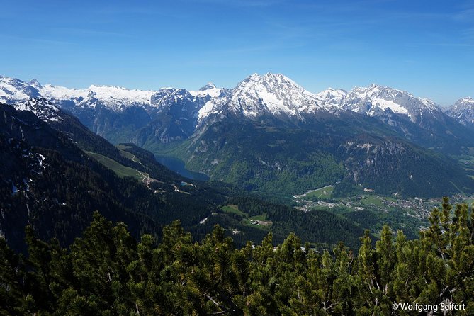 Skip-the-Line: Eagle's Nest in Berchtesgaden Tour from Salzburg - Scenic Drive from Salzburg to the German Border
