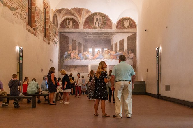 Skip the Line: Essential Milan Tour Including Da Vinci's 'The Last Supper' - Visiting La Scala Theatre, the Birthplace of Italian Opera