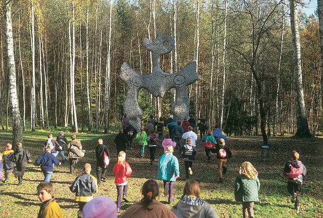 Skip the Line: Europos Parkas, Open-Air Museum Ticket Vilnius, Lithuania - Europos Parkas: An Artistic Landscape in Vilnius