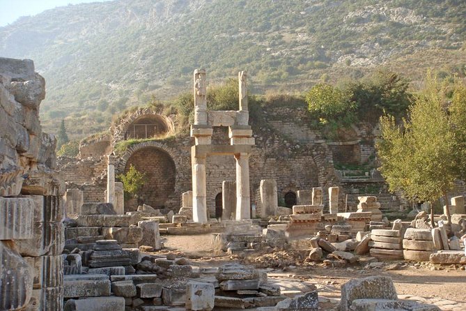 SKIP THE LINE :Explore Ephesus Tours For Cruisers - Discovering the Roman Terrace Houses
