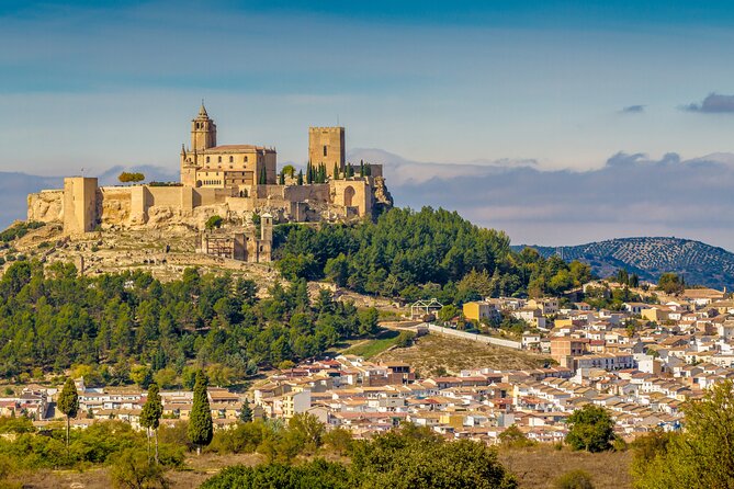 Skip the Line: Fortaleza de la Mota Admission Ticket - Interactive Exhibitions and Photographic Recreations