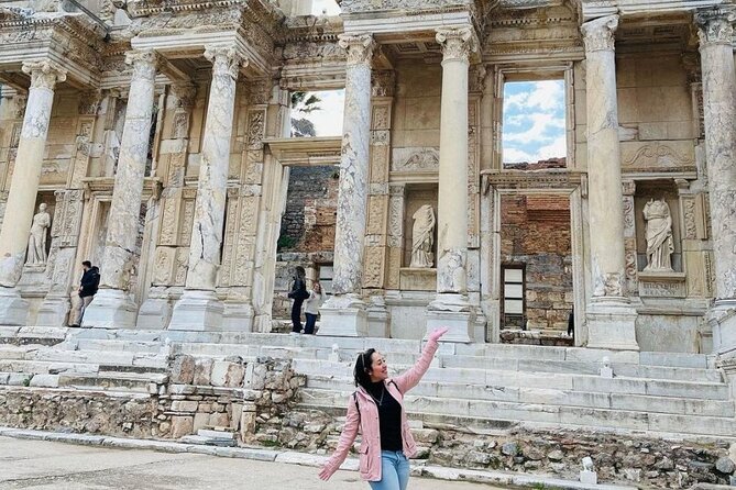 Skip-the-Line | Half-Day Ancient Ephesus Tour With House of Virgin Mary - The Ephesus Site: What You Will See and Experience