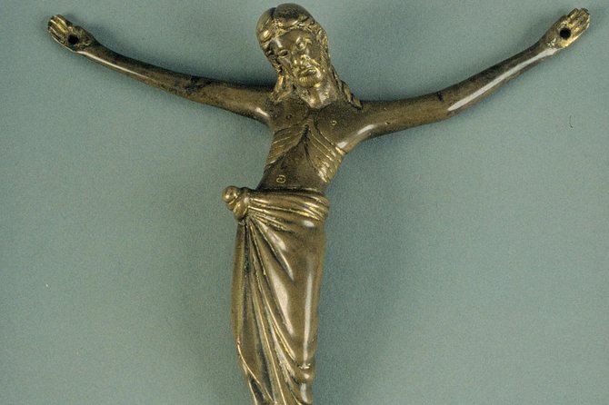 Skip the Line: Hunt Museum Ticket - Accessibility and Nearby Amenities