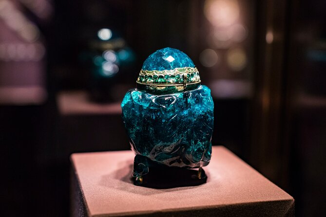 Skip-the-line Imperial Treasury Vienna Private Guided Tour - The Experience at the Hofburg Palace