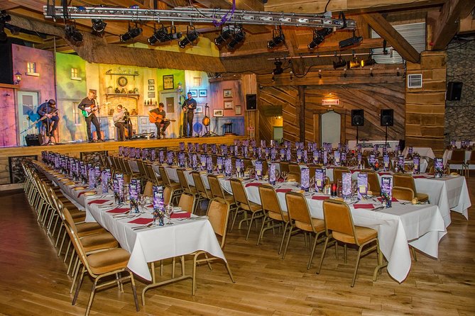 Skip the Line: Irish Night Show Including 4-Course Dinner Ticket - Dive into a Traditional Irish Night with a 4-Course Dinner and Live Show