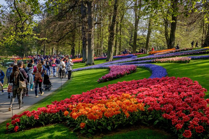 Skip-the-Line Keukenhof Gardens and Tulip Fields Tour from Amsterdam - Exclusive Benefits of the Skip-the-Line Entry