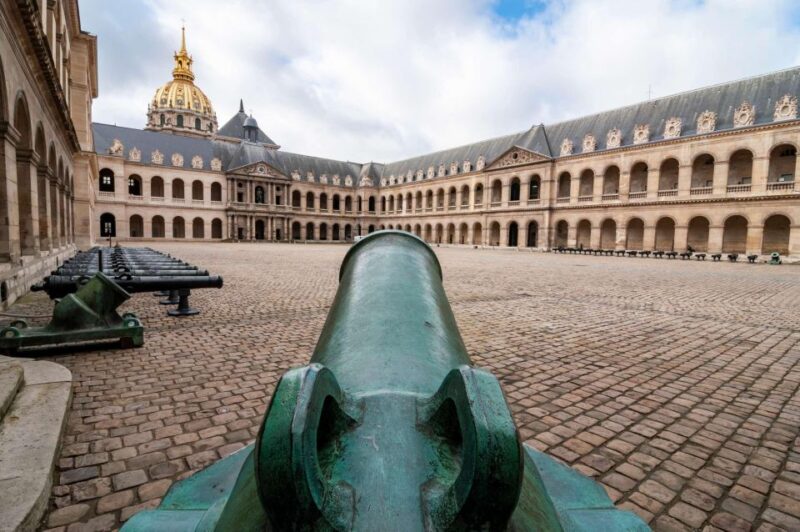 Skip-the-line Les Invalides Army Museum Paris Private Tour - Explore the Les Invalides Army Museum in Paris for an In-Depth Look at French Military History