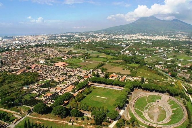 Skip-the-Line Pompeii and Vesuvius Tour - Starting Point and Transportation Logistics in Sorrento