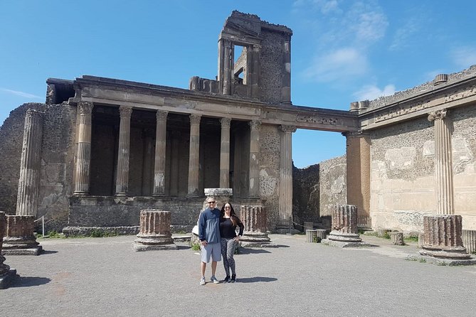 Skip-the-Line Pompeii Archaeological Site with Private Guide - Practical Details: Meeting Point and Timing
