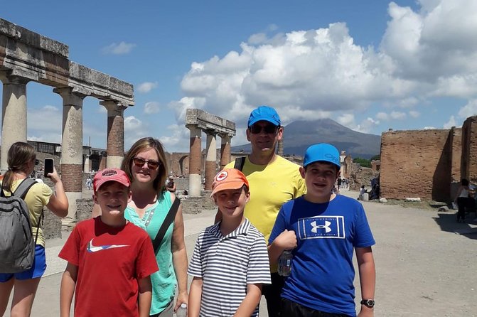 Skip-the-line Private Tour of Pompeii for Kids and Families - Visiting Pompeii’s Teatro Grande: Where Drama and History Meet