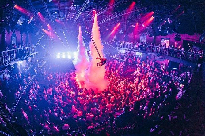Skip the line: Regular Ticket Playa del Carmen - How This Tour Lets You Skip the Lines at Coco Bongo Playa del Carmen
