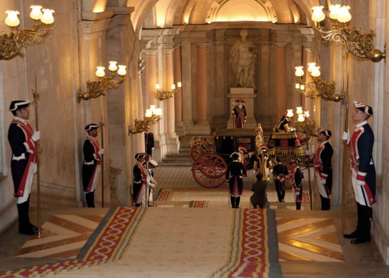 Skip the Line Royal Palace Madrid Tour Semi-Private 8ppl max - Booking, Cancellation, and What to Bring