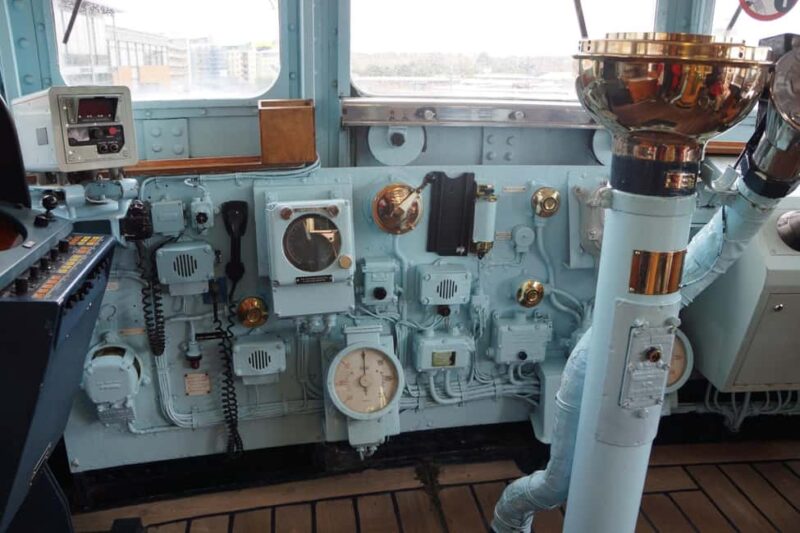 Skip-the-line Royal Yacht Britannia Private Tour & Transport - Key Points