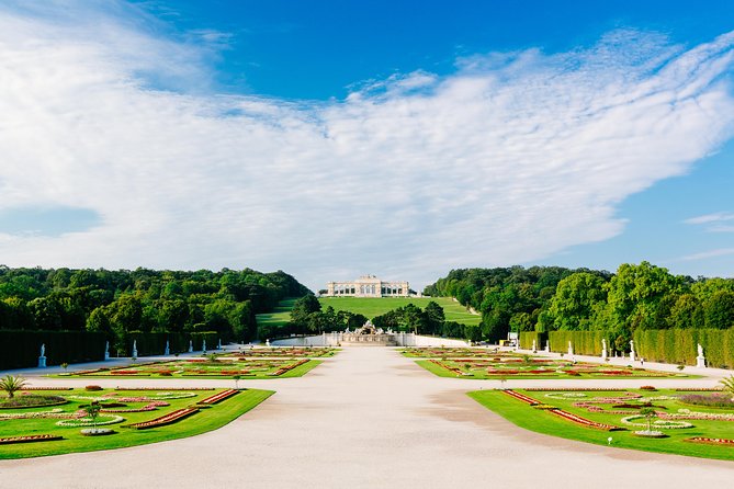 Skip-the-Line Schonbrunn Palace Guided Tour and Vienna Historical City Tour - Schönbrunn Palace and Vienna City Tour: Is It Right for You?