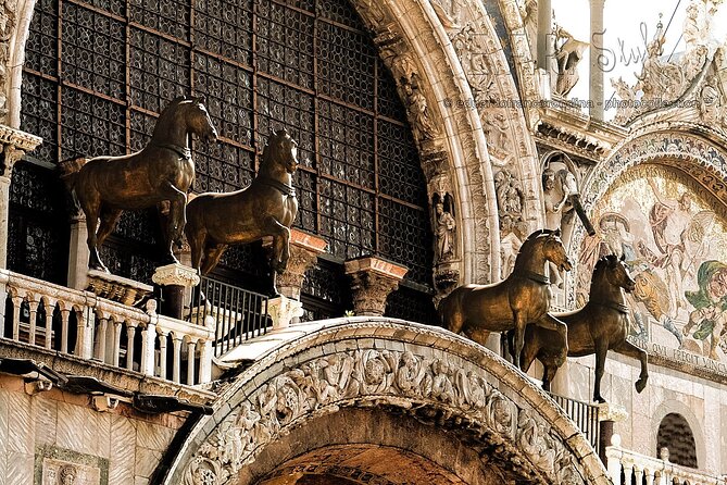 Skip the Line St Marks Basilica and Doges Palace Exclusive Tour - Inside St. Mark’s Basilica: Golden Mosaics and Renaissance Art