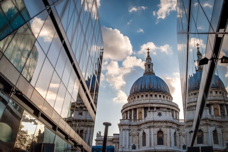 Skip-the-Line St Pauls Cathedral Private Tour in London - Key Points