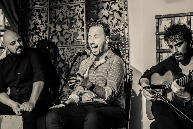 Skip the line: Tablao Flamenco Andalusí Ticket - Key Points