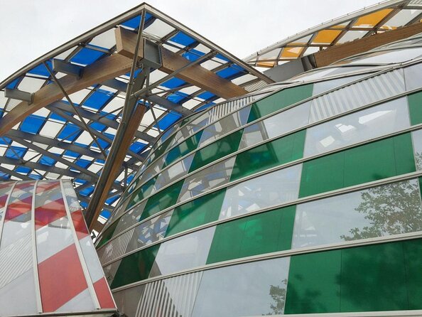 Skip-the-line Ticket Premium Access to Fondation Louis Vuitton - Explore the Fondation Louis Vuitton with Premium Access in Paris