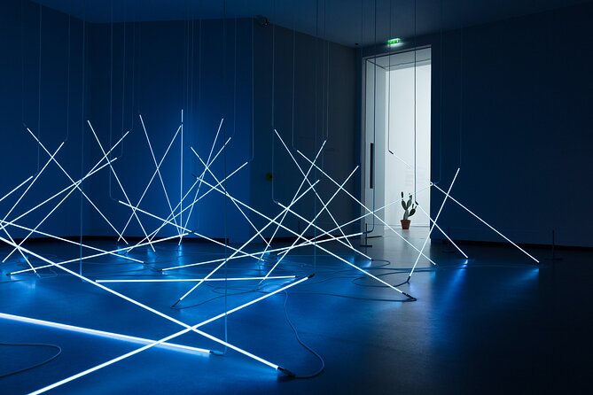 Skip-the-line Ticket Premium Access to Fondation Louis Vuitton - Customer Service Experiences: Mixed Reviews