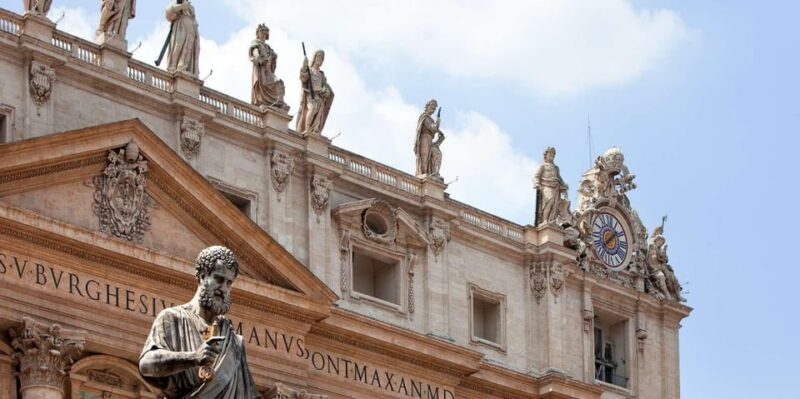 Skip-the-Line Tickets: Vatican Museum and Sistine Chapel - Navigating the Long Lines and Crowds