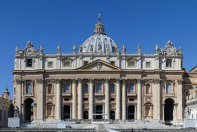 Skip the Line Tour Express Escorted Visit of the Sistine Chapel - Visiting St. Peter’s Basilica and St. Peter’s Square