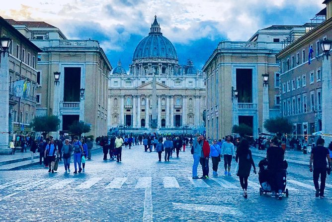 Skip-The-Line Tour: Vatican Museum & Sistine Chapel - A Convenient and Engaging Vatican Experience in Rome