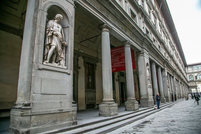 Skip-the-Line Uffizi Museum & Gallery Tour with Leonardo & Michelangelo Works - Key Points