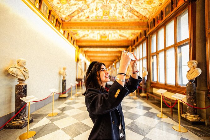 Skip-The-Line: Uffizi Renaissance Art Ticket + Audio Guide App - Discover the Uffizi with Priority Access and Personal Audio Guide