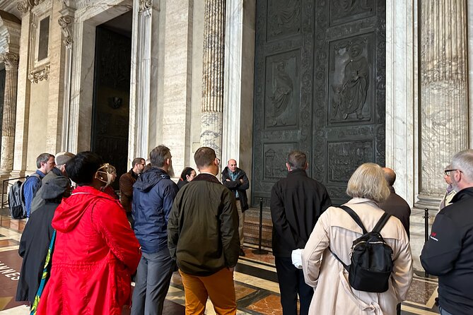 Skip the Line Vatican and Sistine Chapel Private Night Tour - Limitations and Considerations