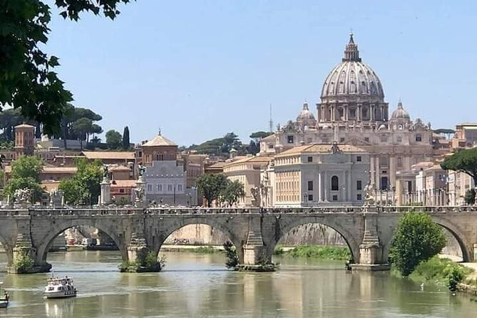 Skip-The-Line: Vatican & Sistine Chapel Last Minute Tour Tickets - The Role of the Guide and Tour Quality
